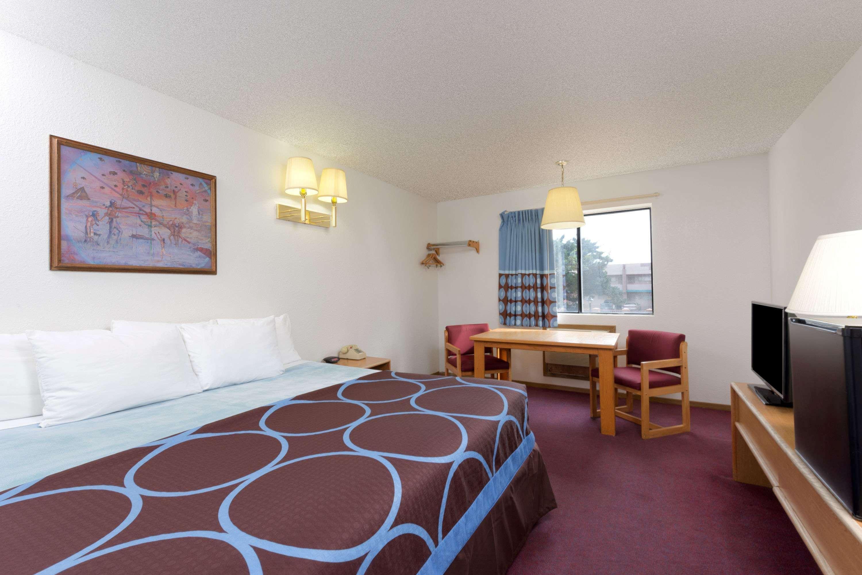 Super 8 By Wyndham Cortez/mesa Area 2*