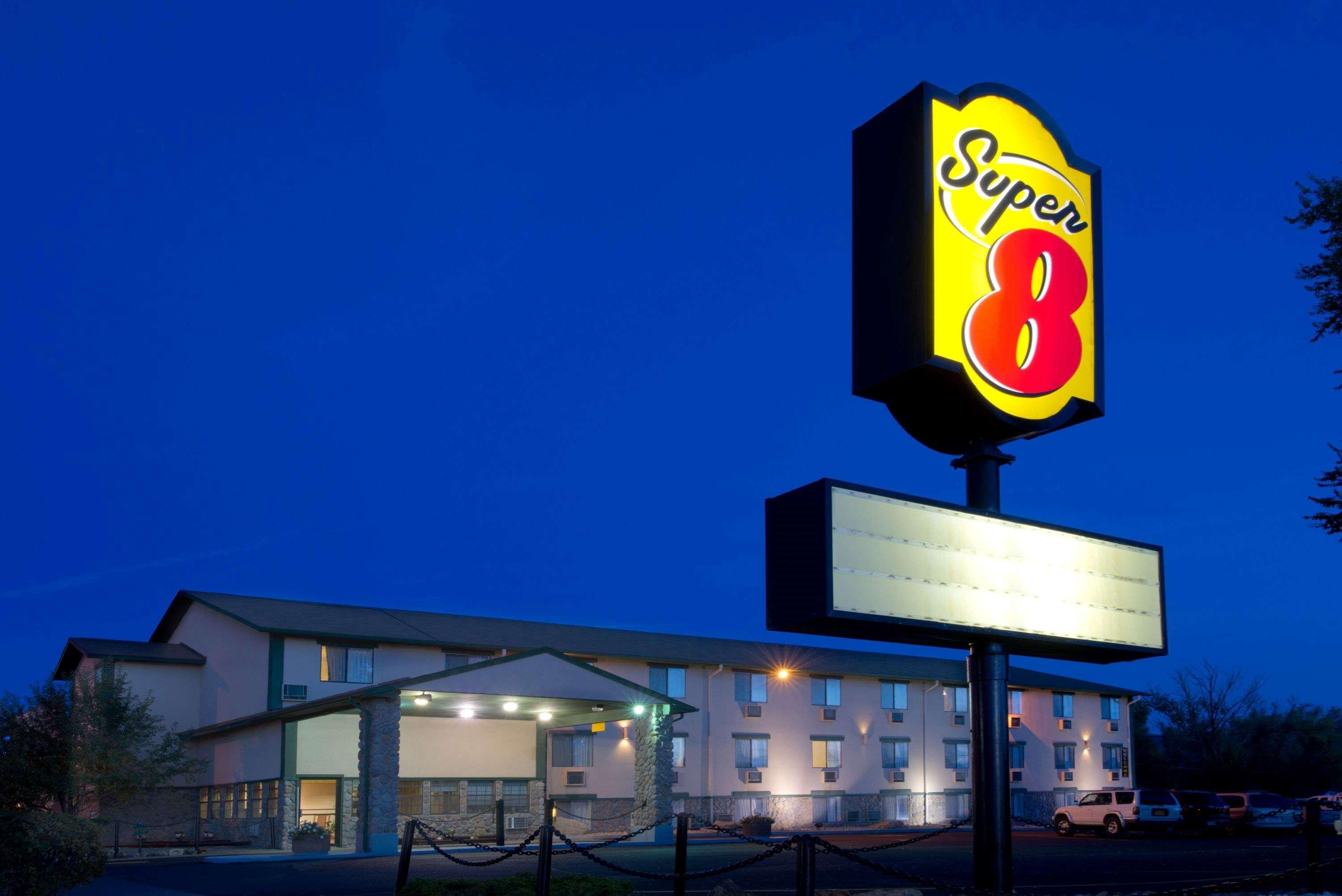 Super 8 By Wyndham Cortez/mesa Area Motel Cortez